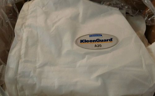 New Kleenguard A20 Breathable Particle Protection Coveralls 49102 Medium