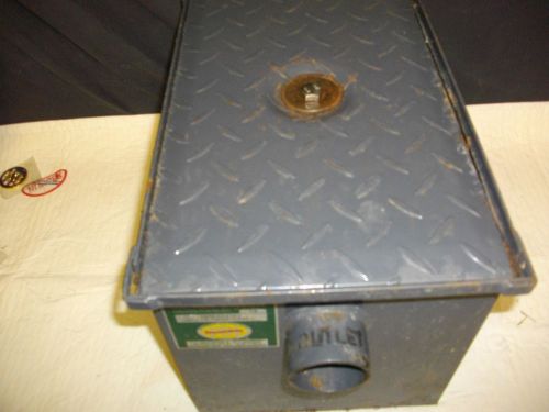 BK RESOURCES 8 POUND COMMERCIAL GREASE TRAP