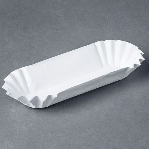 Medium Weight 6&#034; White Paper Fluted Hot Dog Tray - 500/Pack