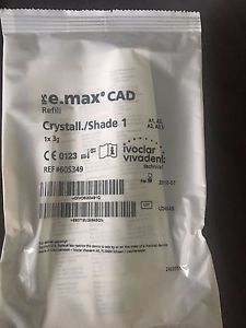Ivoclar Vivadent e.max CAD Crystall./Shade 1