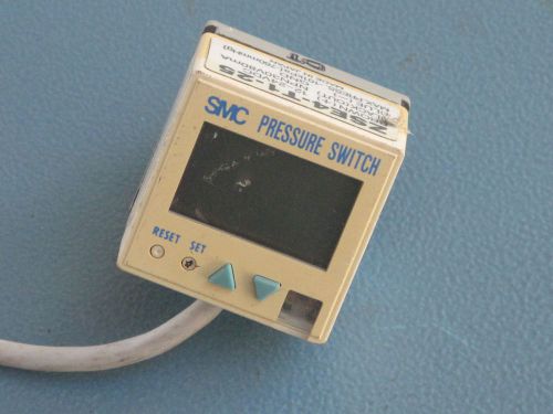 Smc series zse4 lcd readout pressure switch zse4-t1-25 for sale