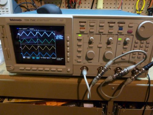 Tektronix TDS754C 500Mhz 4ch Digital Oscilloscope - works perfect