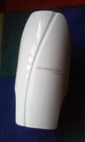 White Air Freshener Kimberly Clark Continuous Dispenser Fresh Clean Room 92620