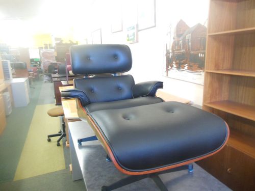 EAMES STYLE LOUNGER CHAIR