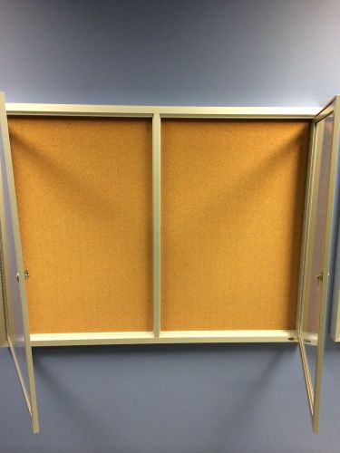 QuartetEnclosed Indoor Cork Message Board,door Aluminum Frame 48x30 Inch
