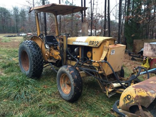ohn Deere 301-A  Tractor 301A broom tractor everything works
