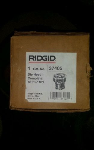 Rigid 12R 1 1/4 threader die head (NEW)
