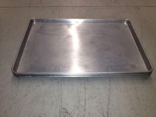 5 large aluminum baking pans 25x18 for sale