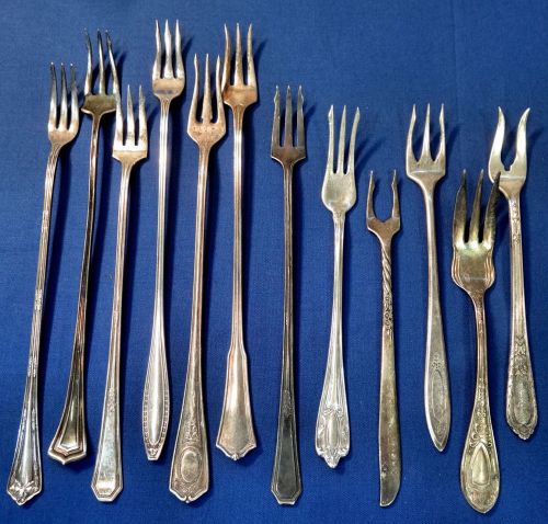 Vintage Silver Plated Silverware Flatware Craft Lot 12 Assortd Long Pickle Forks