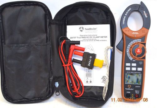 Southwire 22070T True RMS 1000A 600V AC/DC Clamp Meter