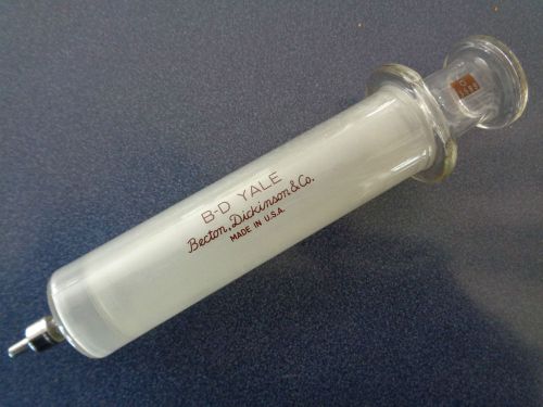 VINTAGE SYRINGE GLASS B-D YALE 50cc NEEDLE MADE IN USA  no needle~