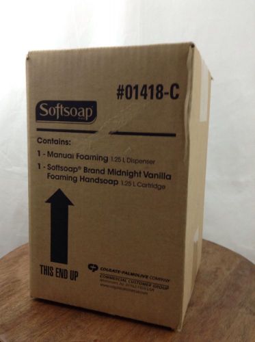 #1524 NEW IN BOX SOFTSOAP DISPENSER W/SOAP