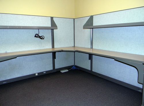 OFFICE CUBICLE WORKSTATION USED TALL 63&#034; SIZE 102&#034; X 102&#034; CUBICLES