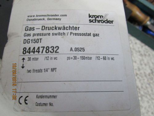 GAS PRESSURE SWITCH - KROMSCHROEDER  - 84447982 - MODEL#  DG 150 NT