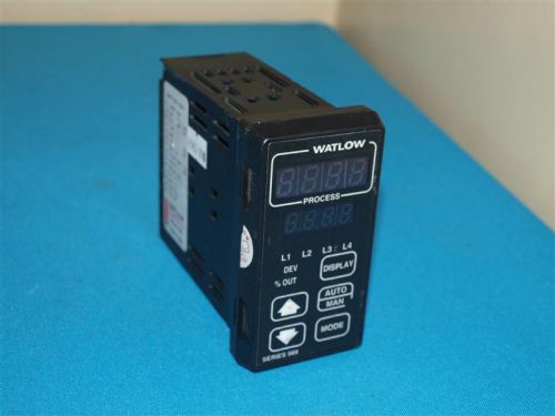 Watlow 988 988A-12CF-NUDH Temperature Controller