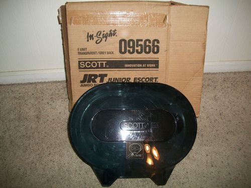 SCOTT JRT Junior Escort Toilet Tissue Dispenser - 09566