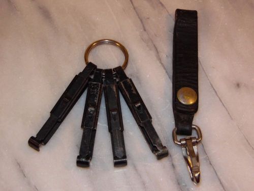 4 Black Duty Belt Steel Clips + 1 Leather