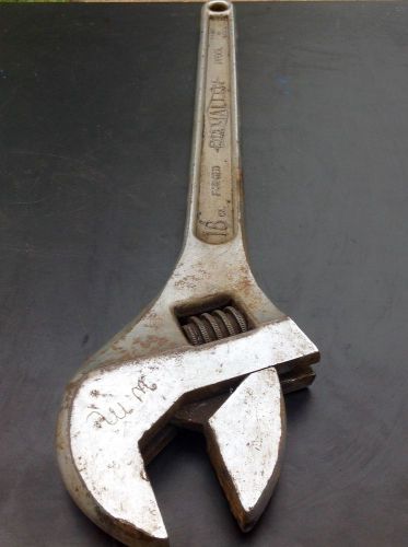 Vintage Diamond Tool &amp; Horseshoe Co. Large 18&#034; Adjustable Wrench Diamalloy Steel