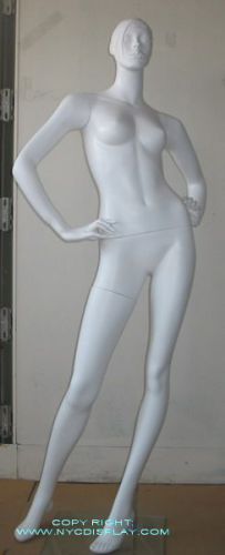 New! 5&#039;9&#034;h contemporary white attitude female mannequin for sale