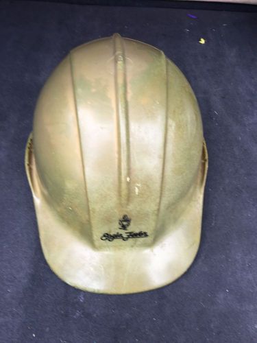 SELLSTROM SAFETY OMEGA HARD HAT Size 6 to 8  with USM Eagle Fever Symbol