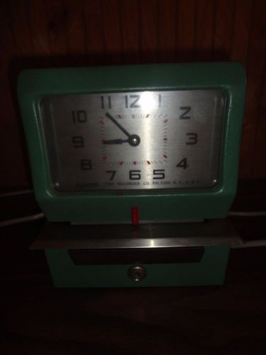 Acroprint Time Clock Model 150nr4 Time Clock Recorder Clean Condition No dents