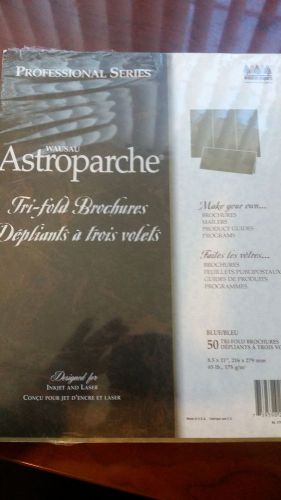 Wausau “Astroparche” Tri-Fold Brochures, Blue, 50-pack, letter size