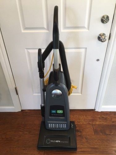 Tennant v-smu-14 commercial vacuum cleaner for sale