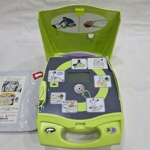 Zoll AED Plus with Expired Pads and Carry Case. English Language