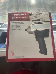 Husky H4480 800 ft./lbs. 1/2 in. Impact Wrench 1003 097 315