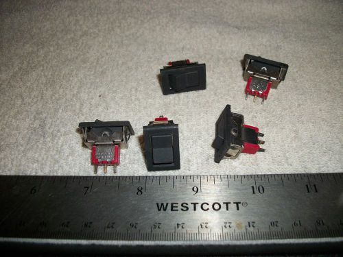LOT OF ON/ON MINI SNAP-IN MOUNT ROCKER SWITCHES! A