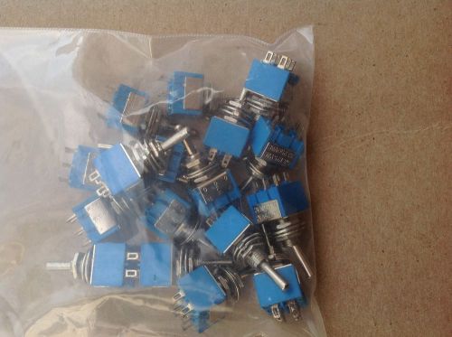On off on micro switch 6a125vac 3a259 vac lot of 17 &#034;free shipping&#034; for sale