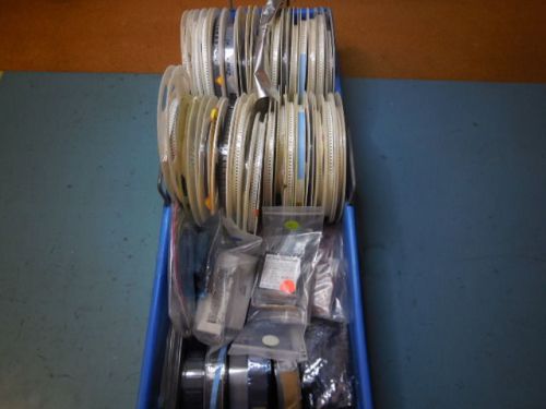 LOT 15 MISC LOT OF ELECTRONIC COMPONENTS