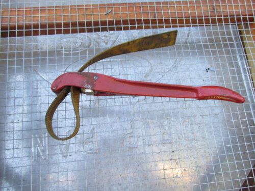 Reed  ,  strap wrench  ,   sw12a ,    2 inch pipe capacity   16 inch strap for sale