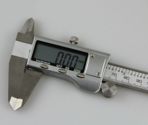 1Pcs (0-150mm)LCD display electronic digital caliper WaterProof Micrometer Guage