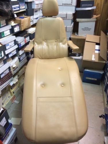 BELMONT DENTAL CHAIR