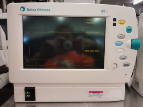 Datex Ohmeda S5 Patient Monitor w/ cables