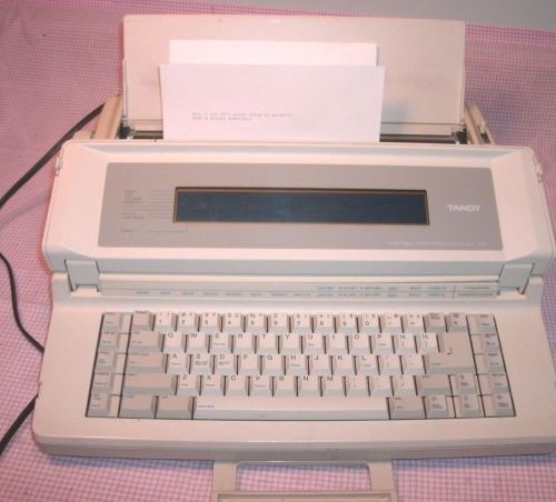 Tandy WP-100 Personal Word Processor, Typewriter w/ 3.5&#034; Floppy Drive, 26-3950