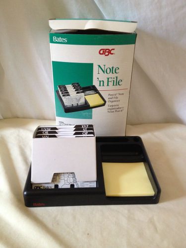 BRAND NEW IN BOX GBC NOTE N&#039; FILE - POST IT NOTE &amp; FILE ORGANIZER