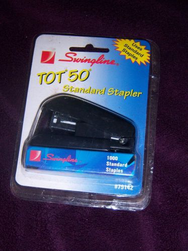 Swingline Tot 50 Mini Stapler Standard with 1000 staples NWT sealed