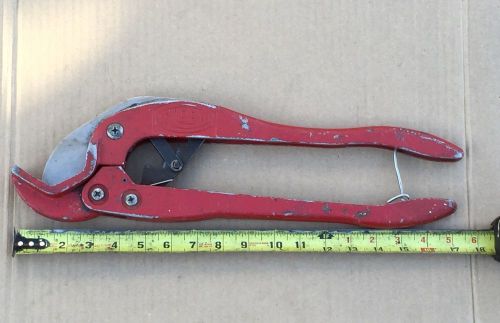 Reed rs2 ratcheting pvc cutter (up to 2&#034; pipe) for sale