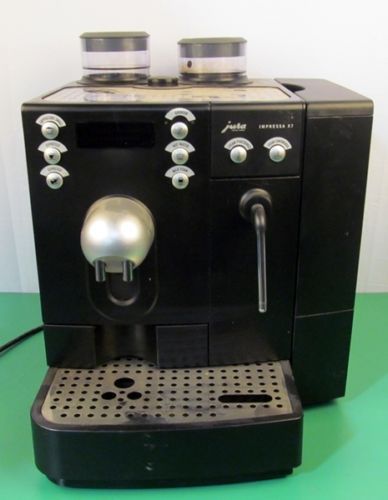 Jura Impressa X7 Cappuccino Machine