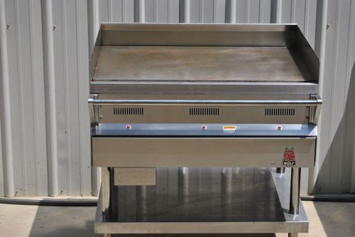 Wolf trg36f-3 36&#034; natural gas griddle for sale