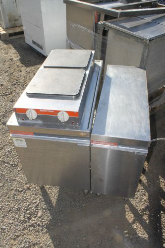 MARKET FORGE GRILL M18HP WITH 2 OF THE 12X12&#034; GRILLS