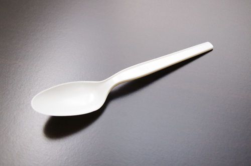 plastic spoons medium weight (1000pcs/ctn)