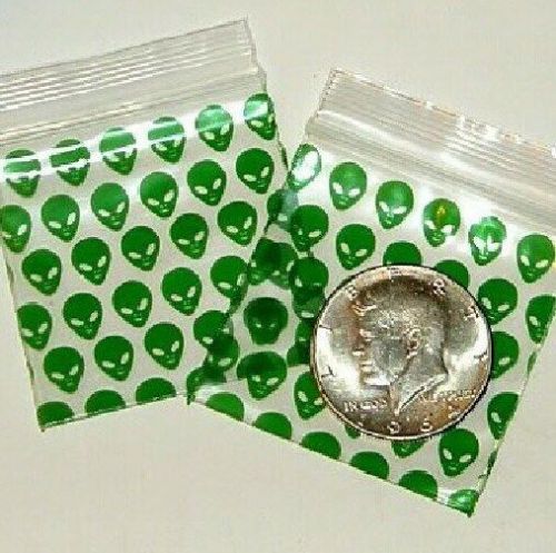 200 Green Aliens  2 x 2&#034; mini ziplock bags 2020 Baggies