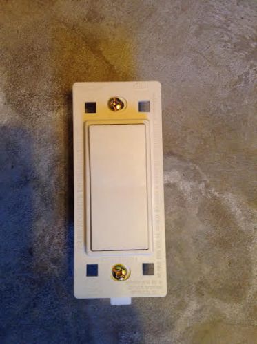Single Pole White Decora Switch Renu box of 10