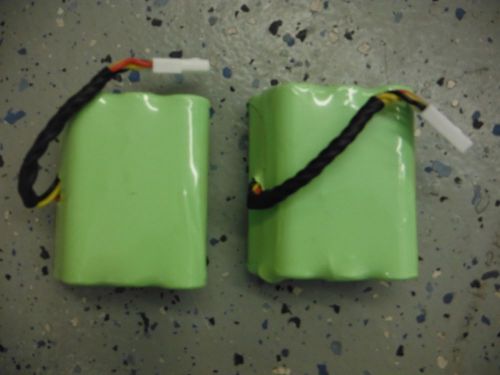 2 Neato Replacement Batteries NI/MH 4/3A 3200mAh (C43)