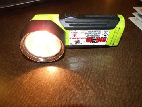 39 LUMENS - MSA Big ED PELICAN rechargeable mine safety flashlight, U.L APPROVED
