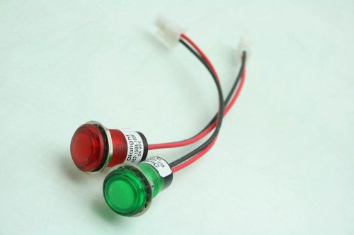 2 Dialight 657-1504-103F 24V DC Red and Green Panel Mount Indicator Light