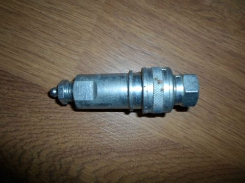 foster mfg female quick coupling